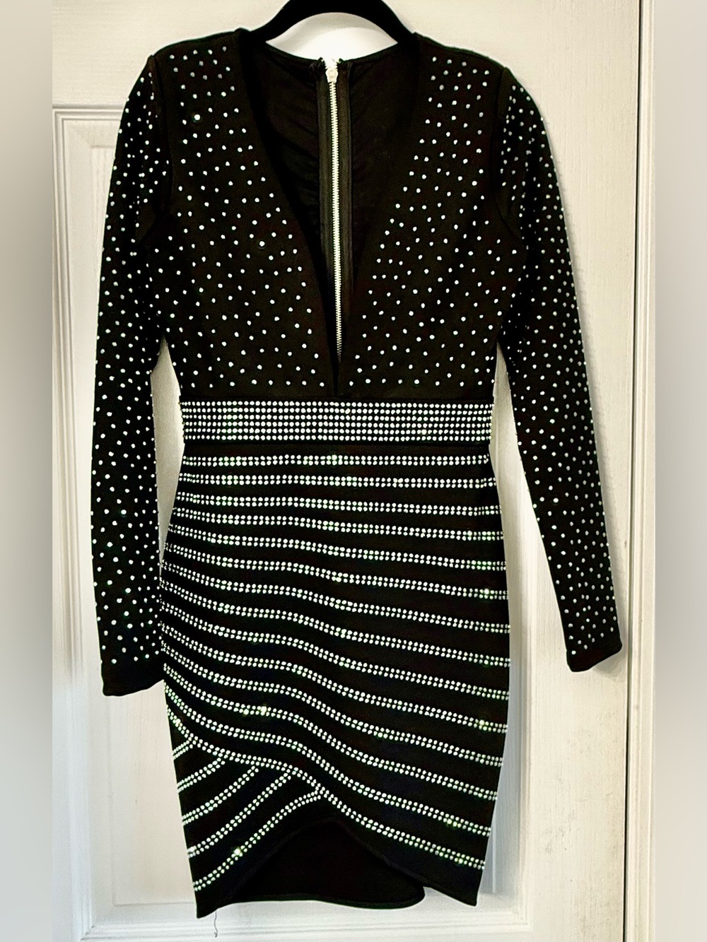Black Long-Sleeve Rhinestone-Embellished Bodycon Dress